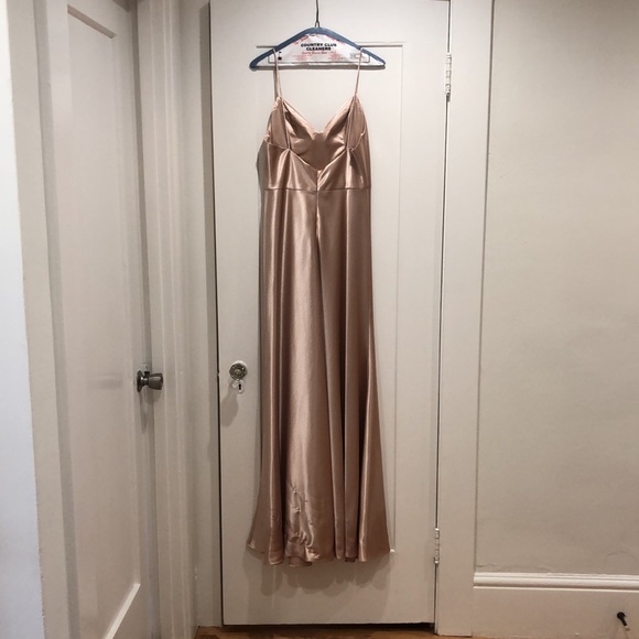 Jenny Yoo Women's Dina Long Gown in Petal Color, Size 8 - Picture 2 of 4